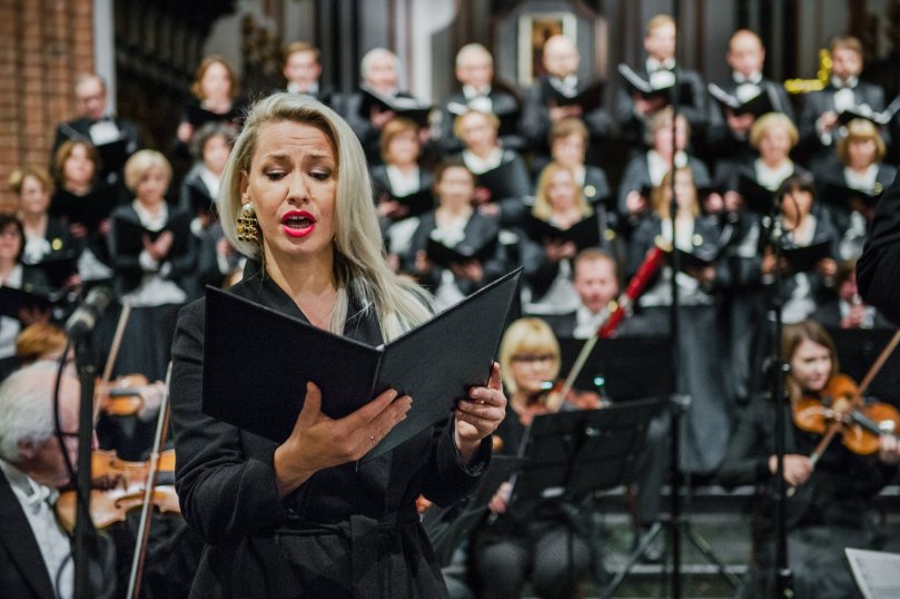 45174508_2128640773862035_730641277841833984_o